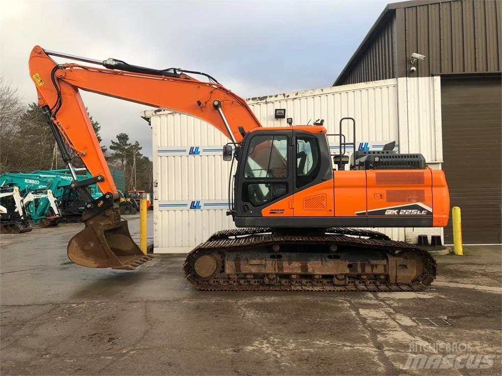 Develon Dx225lc-7 Roomikekskavaatorid