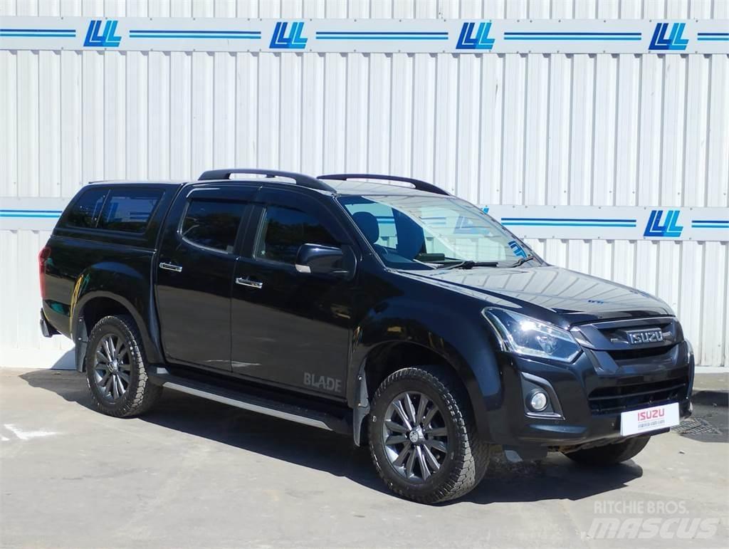 Isuzu Blade Madelkaubikud