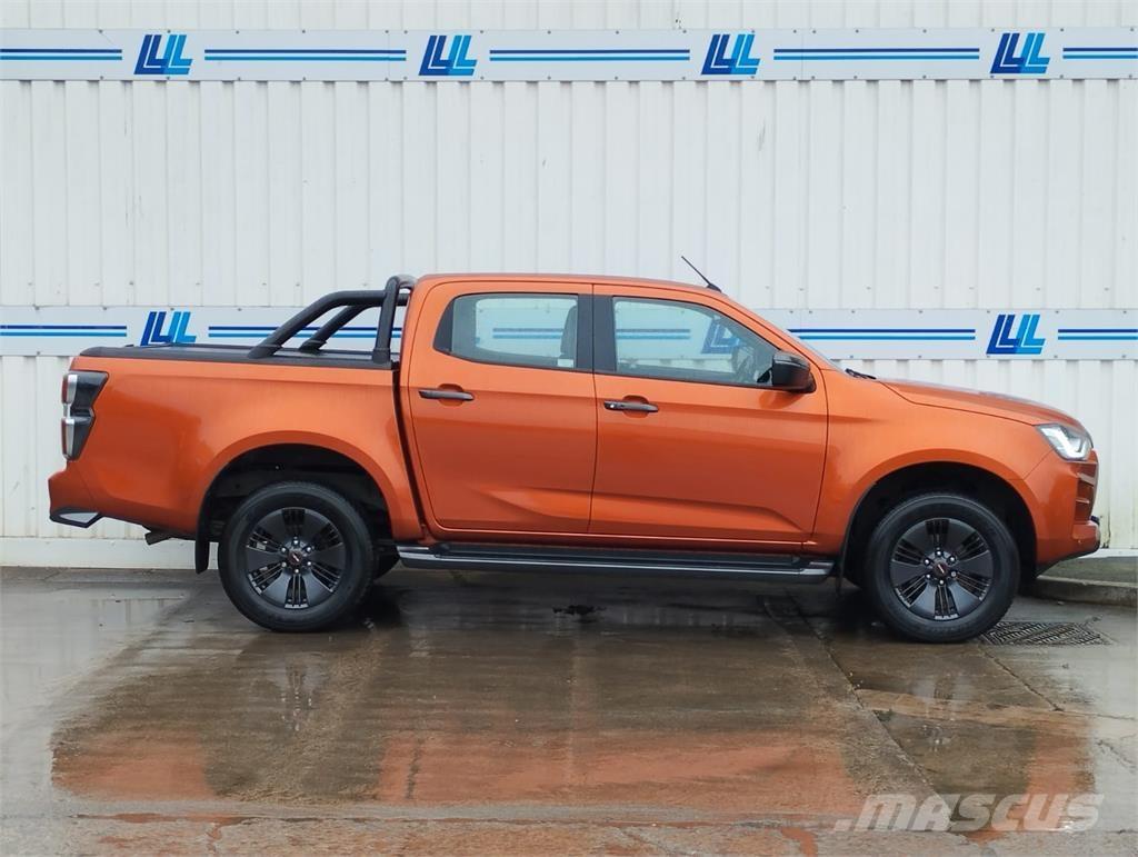 Isuzu V-Cross Madelkaubikud