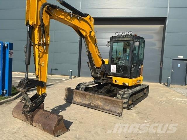JCB 85Z-1 Roomikekskavaatorid