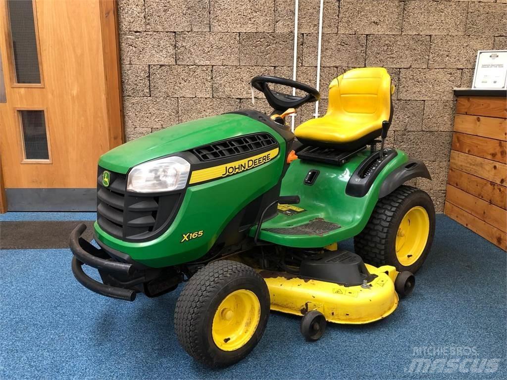 John Deere X 165 Muu kommunaaltehnika
