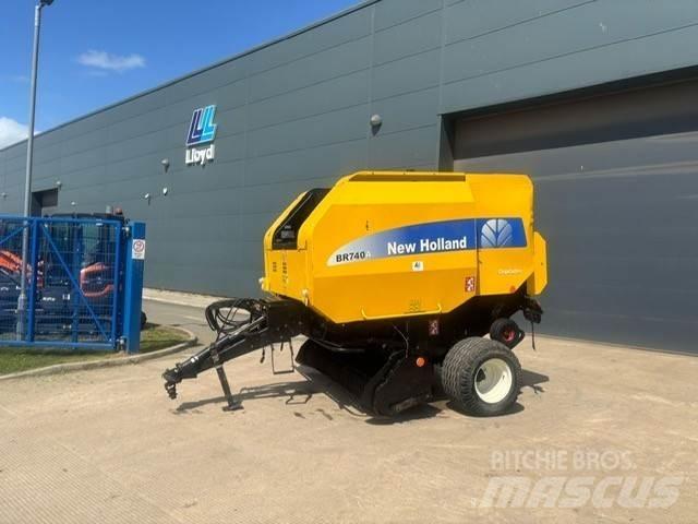New Holland Br740a Heinapressid