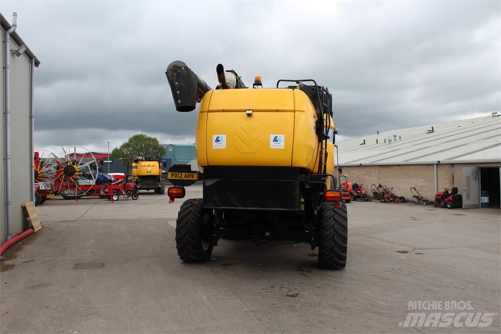 New Holland CX8040 Muu