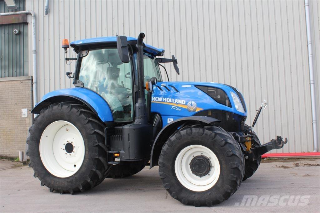 New Holland T7.210 Traktorid