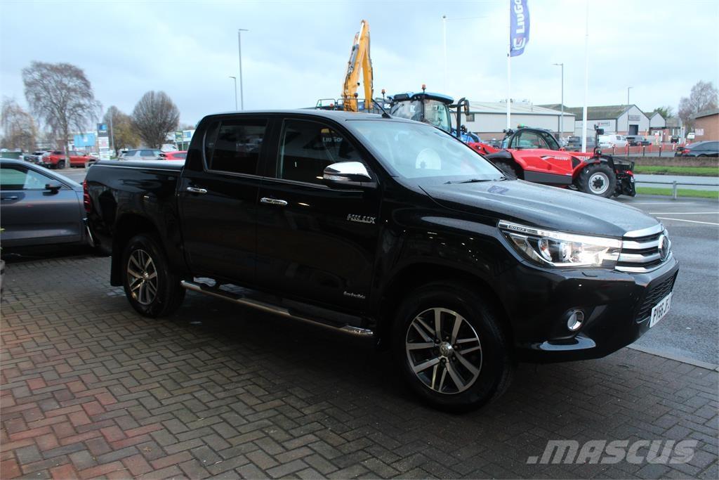 Toyota Hilux Madelkaubikud
