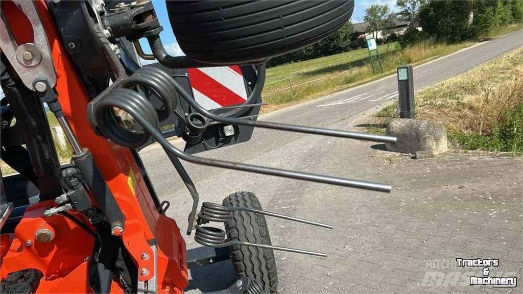 Kubota TE10511C Vaalutid