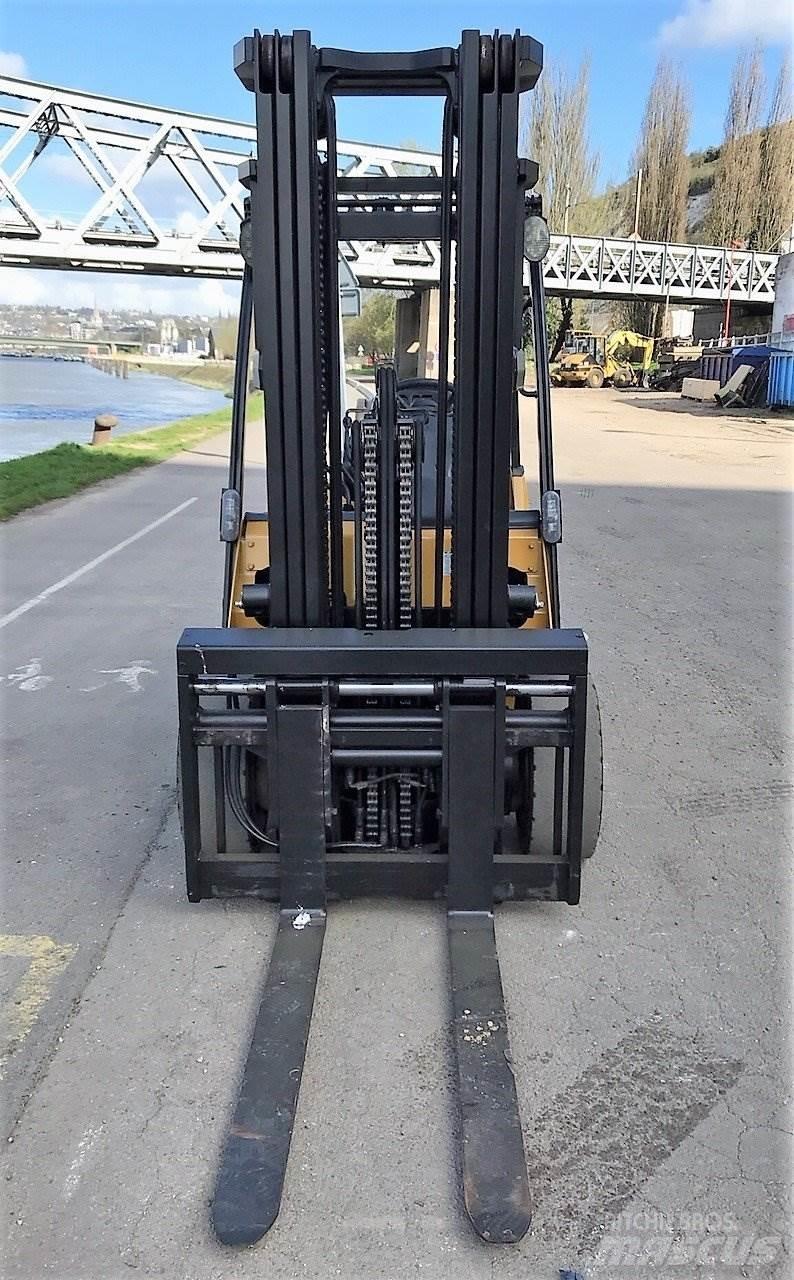 CAT GP30N Kahveltõstukid - muud
