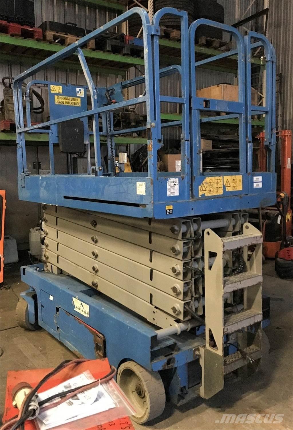 Genie GS-4047 Käärtõstukid