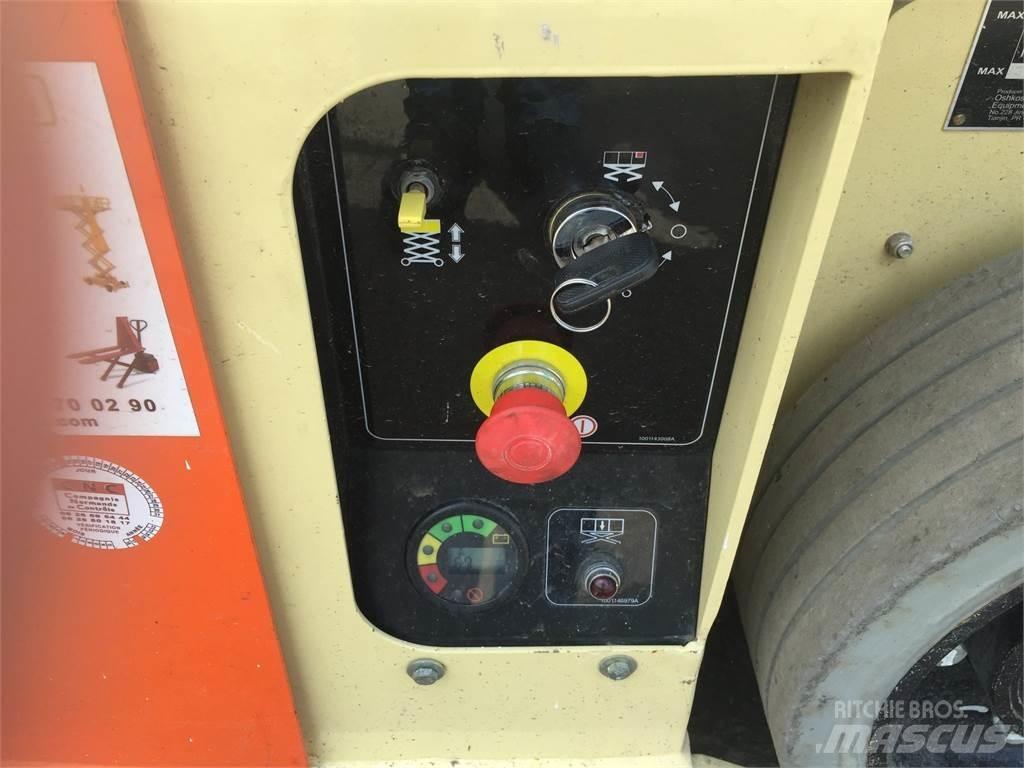 JLG 10RS Käärtõstukid