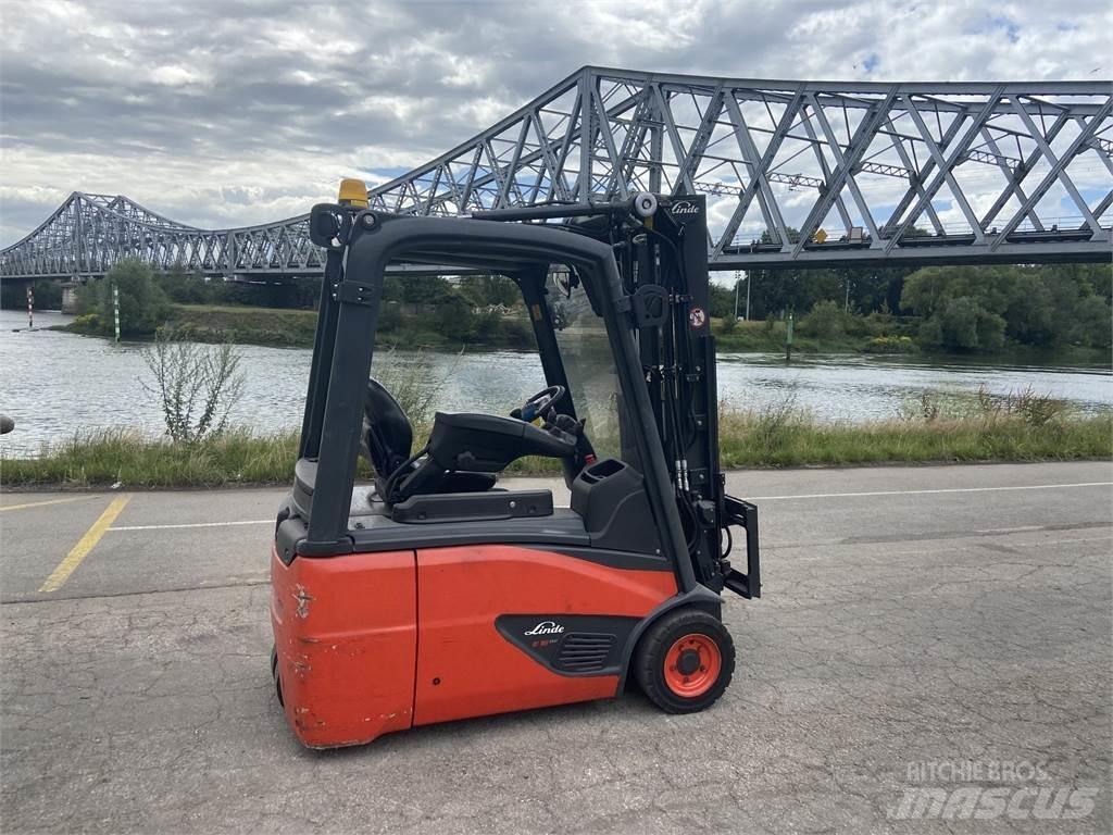 Linde E16-02 Kahveltõstukid - muud