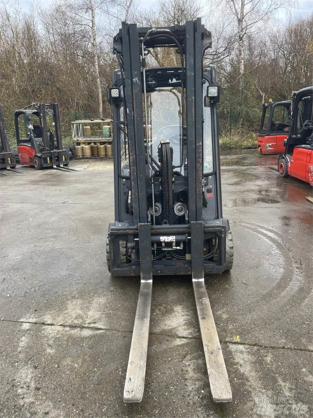 Linde E18-02 Kahveltõstukid - muud
