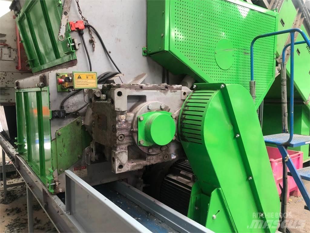 DGM 1500 Prügipurustajad