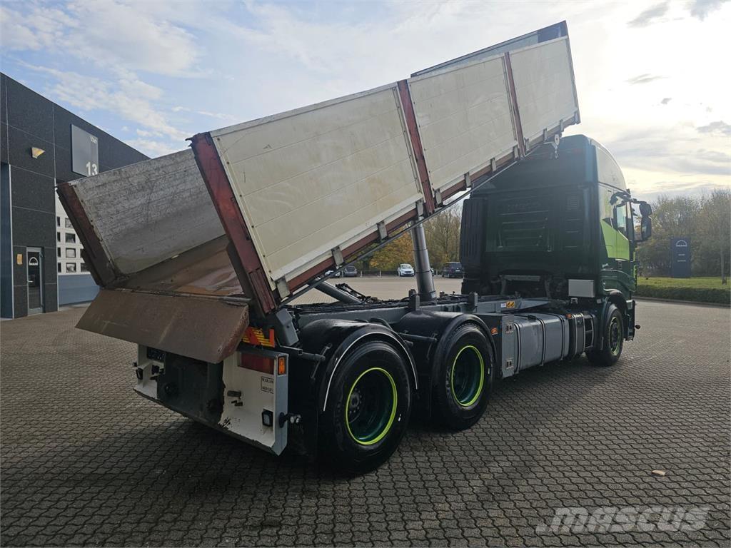 Iveco Stralis 560 6x4 Trossüsteemiga vahetuskere veokid