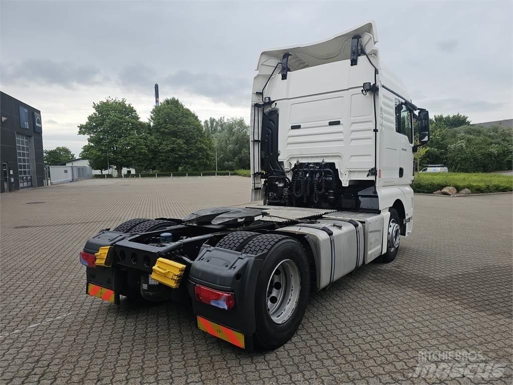 MAN TGX 18.430 Sadulveokid