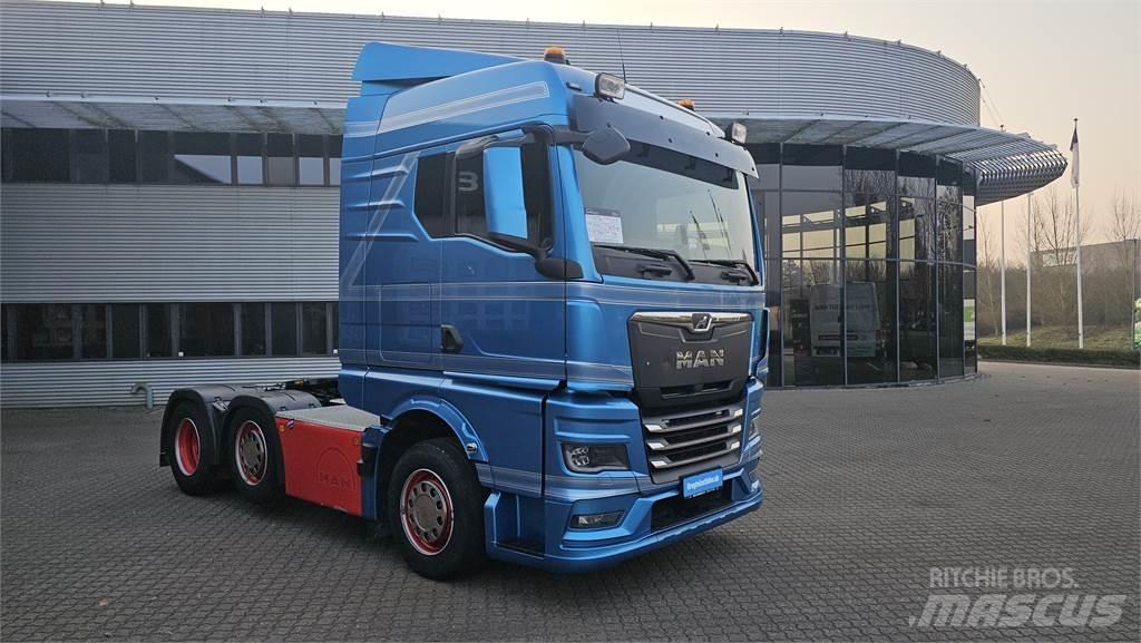 MAN TGX 26.510 Sadulveokid
