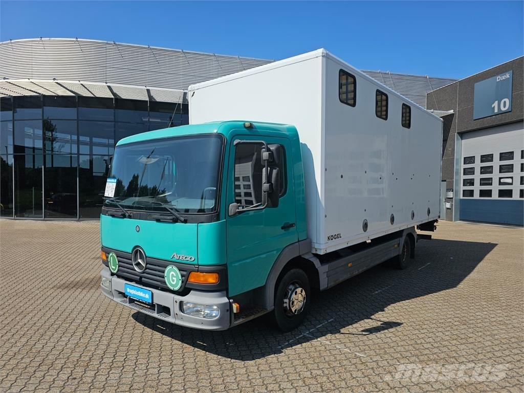 Mercedes-Benz Atego 817 Loomaveokid
