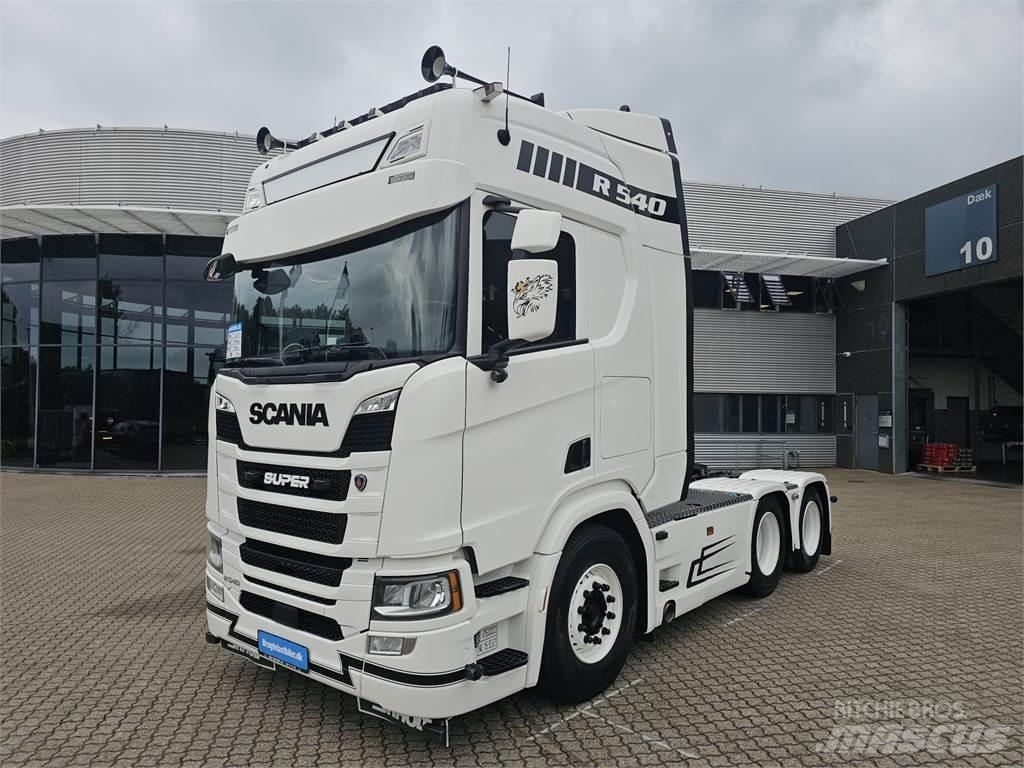 Scania R540 6x2 Sadulveokid