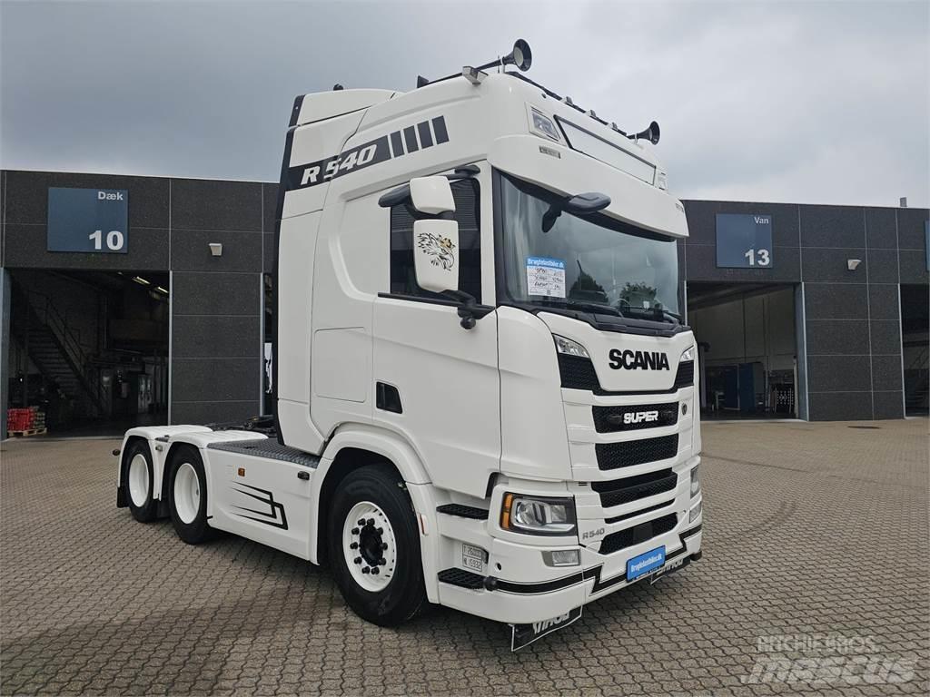 Scania R540 6x2 Sadulveokid
