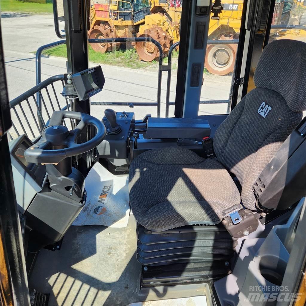 CAT 836H Muu