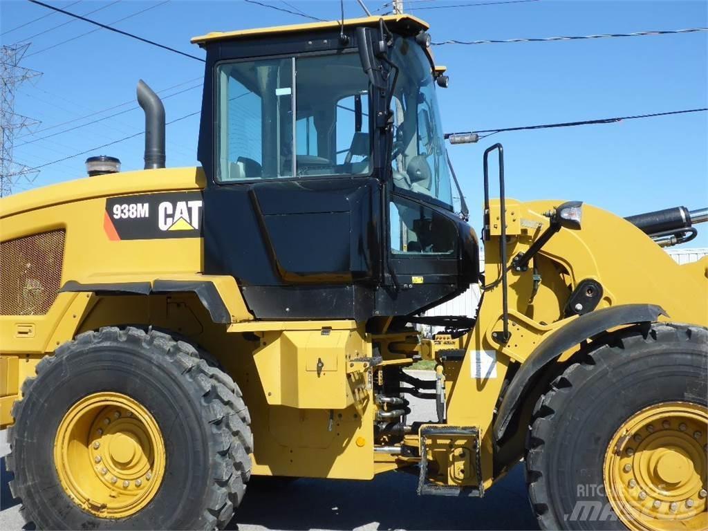 CAT 938M Rataslaadurid