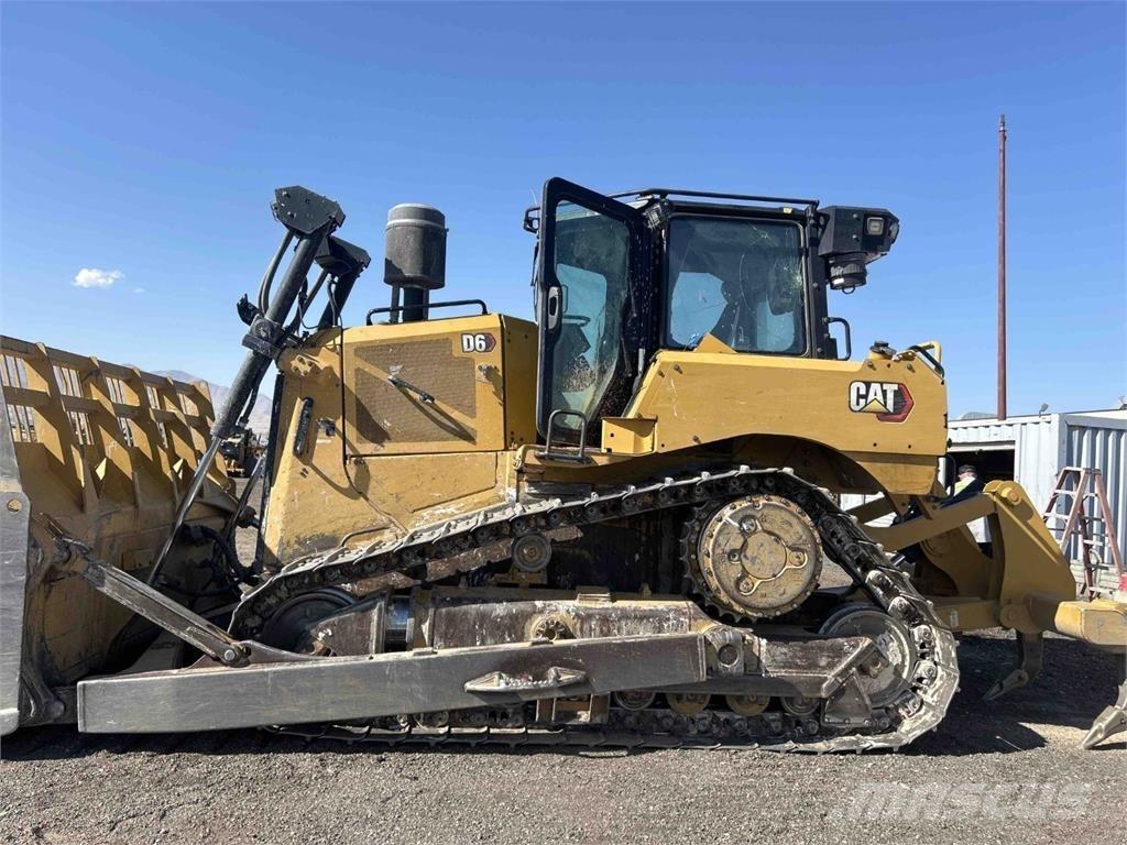 CAT D6 Buldooserid