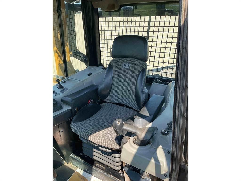 CAT D6N LGP Buldooserid