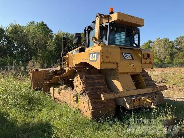 CAT D6T LGP WH Buldooserid