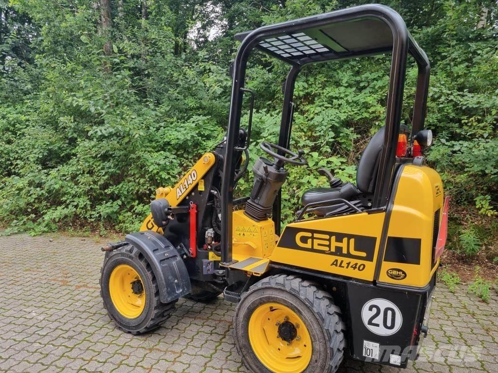Gehl AL140 Väikelaadurid