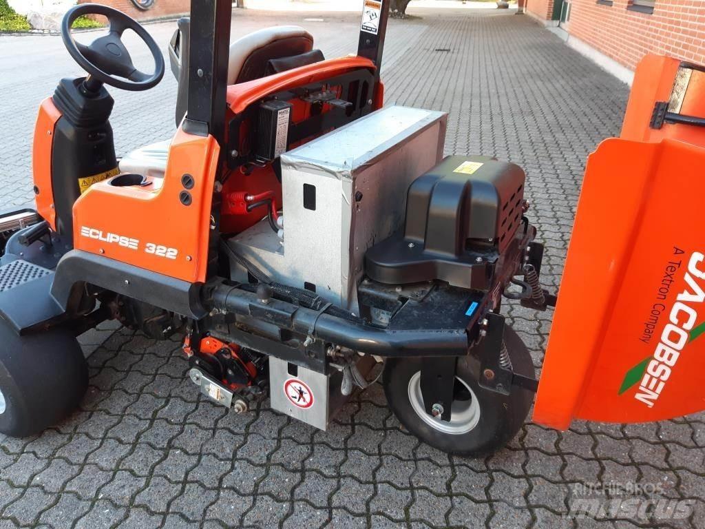 Jacobsen ECLIPS 322 Murutraktorid