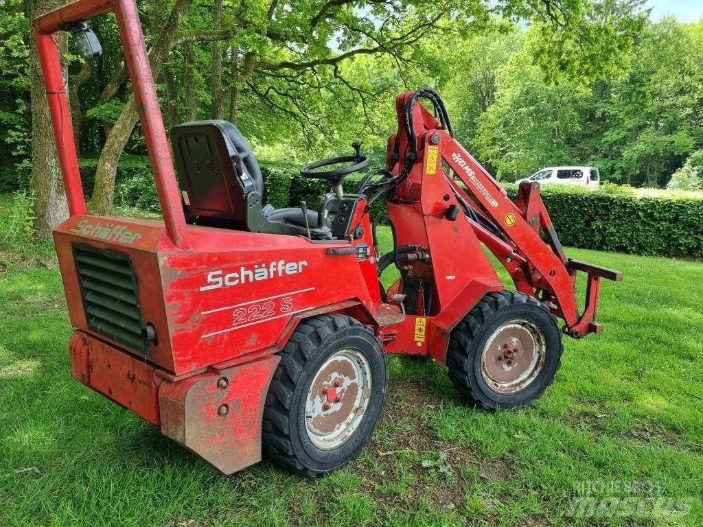 Schäffer 222 S Väikelaadurid