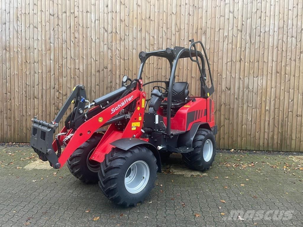 Schäffer Nordic 40+ Väikelaadurid