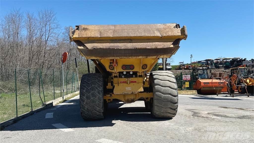 Bell B30E 6x6 Väikekallurid