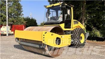 Bomag BW213 DH-5 Pinnasetihendajad