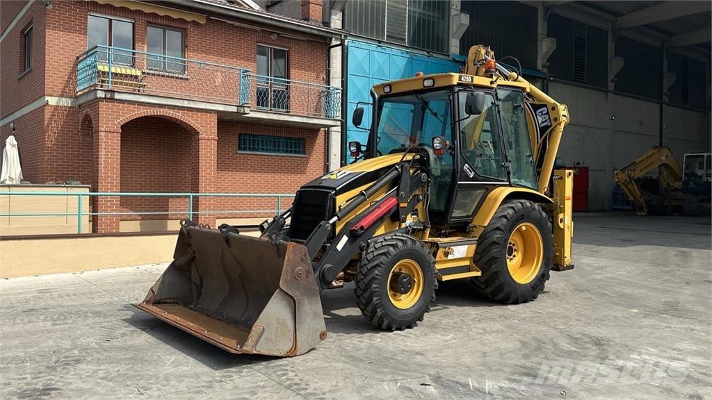 CAT 428D 4X4 Ekskavaatorlaadurid