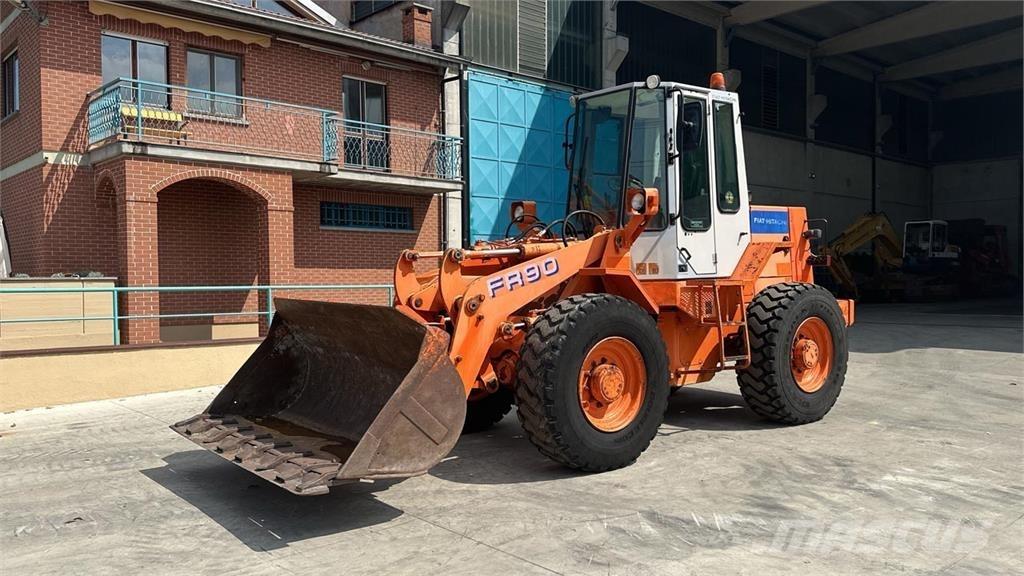 Fiat-Hitachi FR90 4X4 Rataslaadurid
