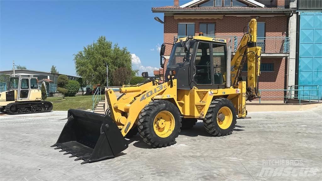 Foredil 40-13 4x4 Ekskavaatorlaadurid