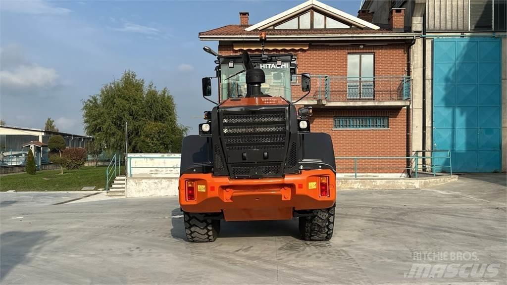 Hitachi ZW180-5B Rataslaadurid