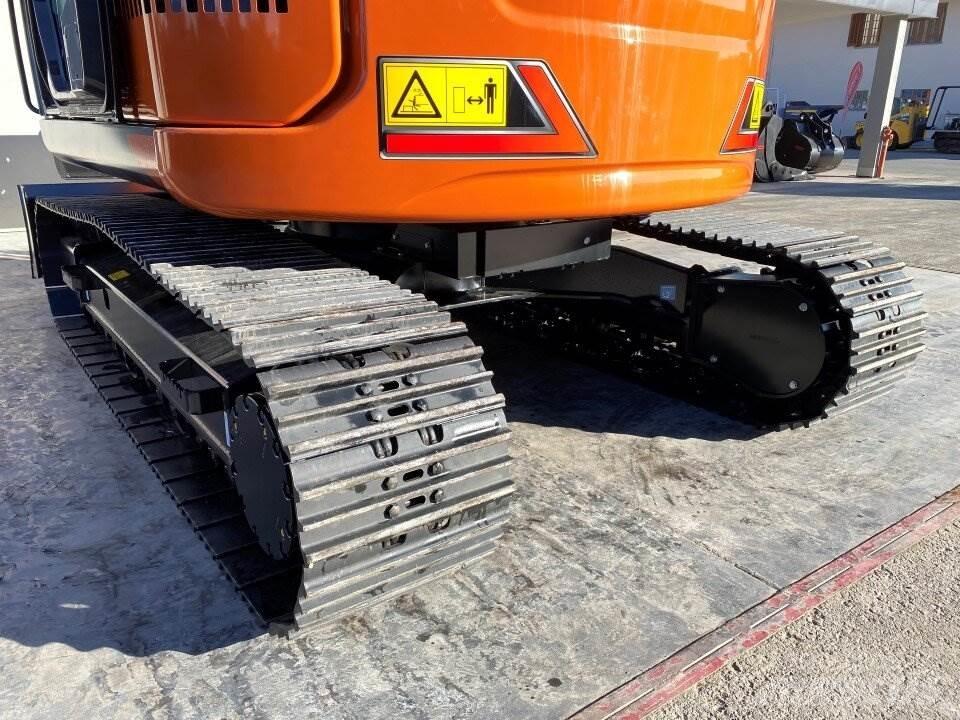 Hitachi ZX135US-7 Väikeekskavaatorid 7t-12t