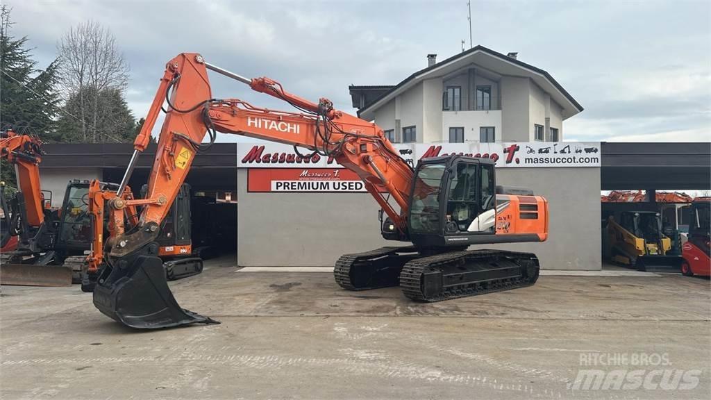 Hitachi ZX210LCN-5B Roomikekskavaatorid