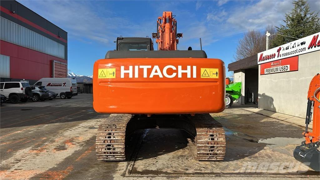 Hitachi ZX240N Roomikekskavaatorid