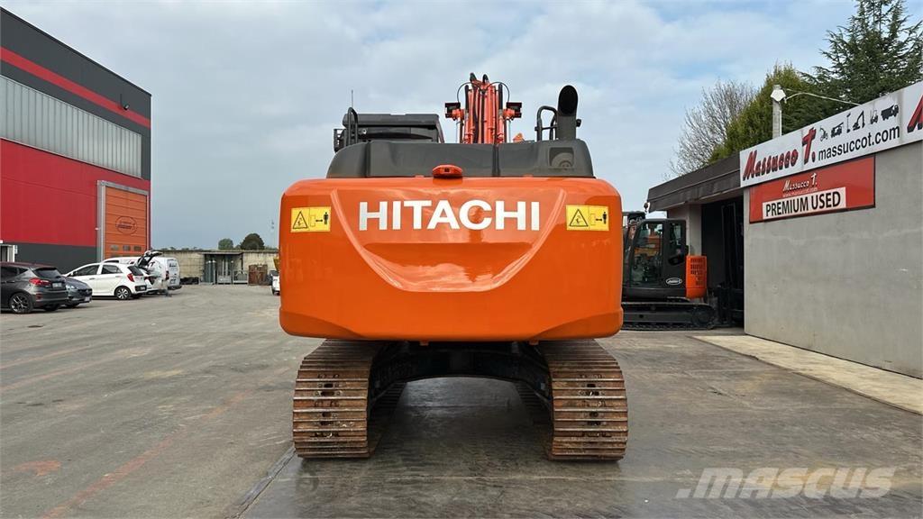 Hitachi ZX240N-6 Roomikekskavaatorid