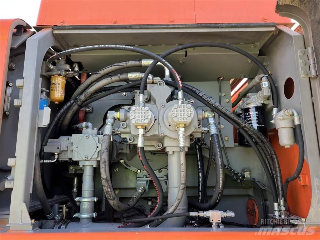 Hitachi ZX520LCH-3 Roomikekskavaatorid