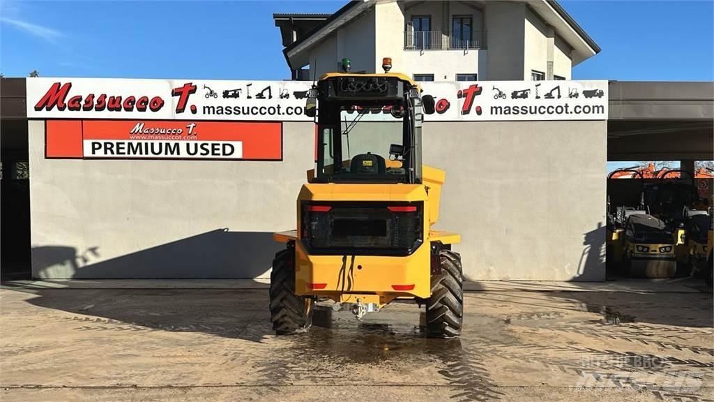 JCB 6ST-2S5 4X4 Väikekallurid