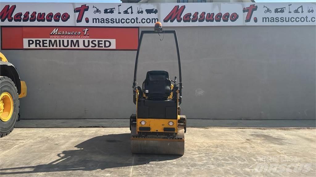 JCB VMT160 Pinnasetihendajad