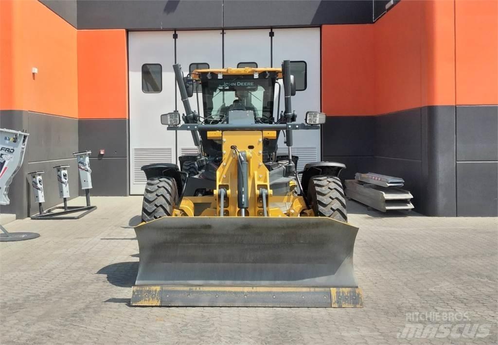 John Deere 622 GP 6X6 Buldooserid