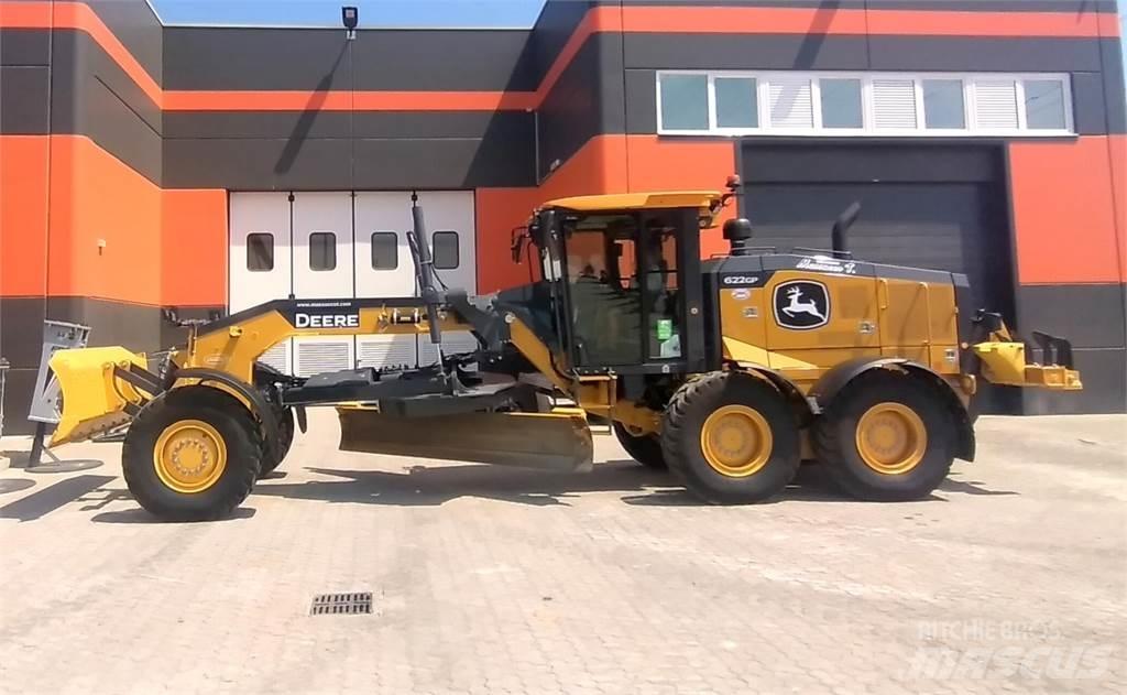 John Deere 622 GP 6X6 Buldooserid