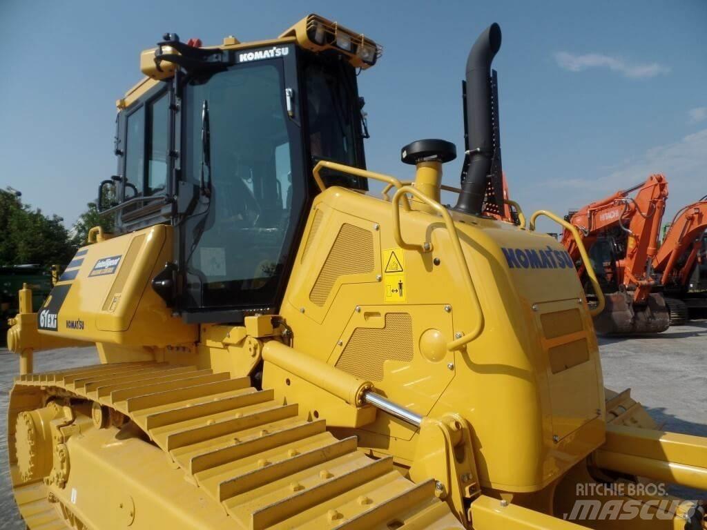 Komatsu D61 EXi Buldooserid
