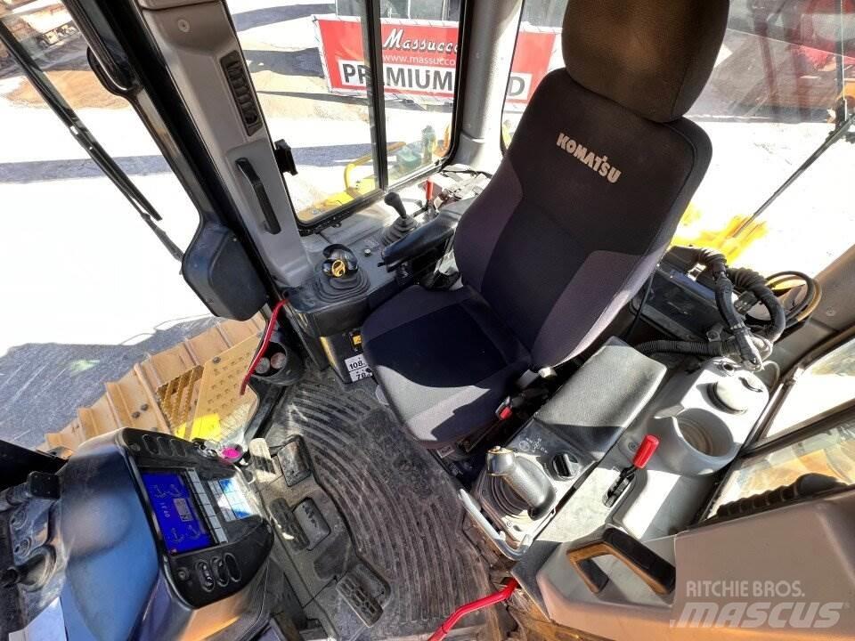 Komatsu D65 Buldooserid