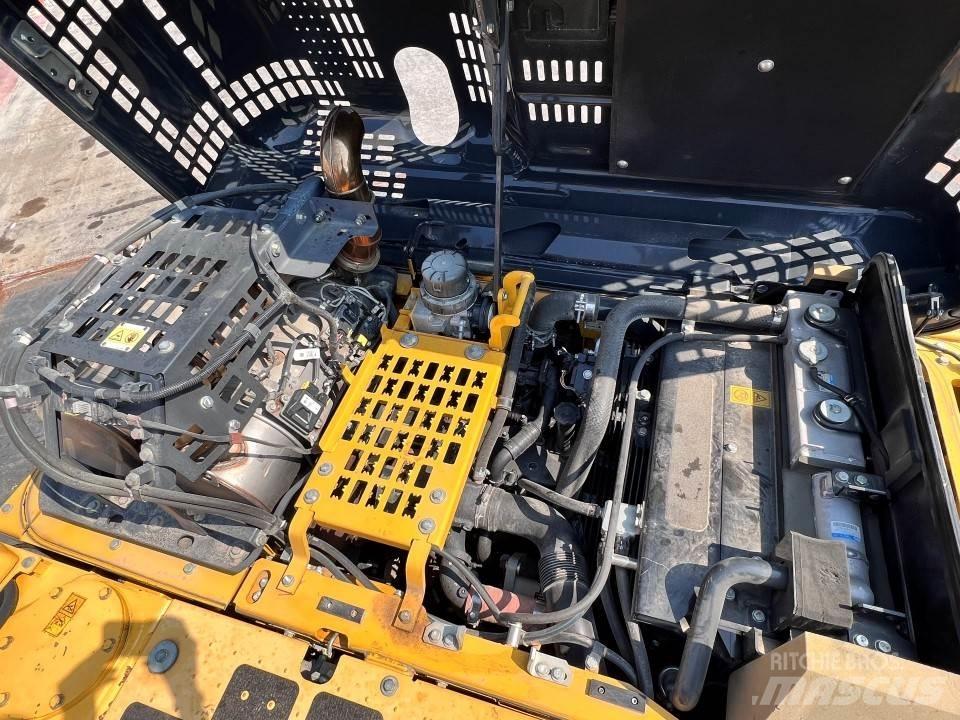 Komatsu PC210N LC-8 Roomikekskavaatorid