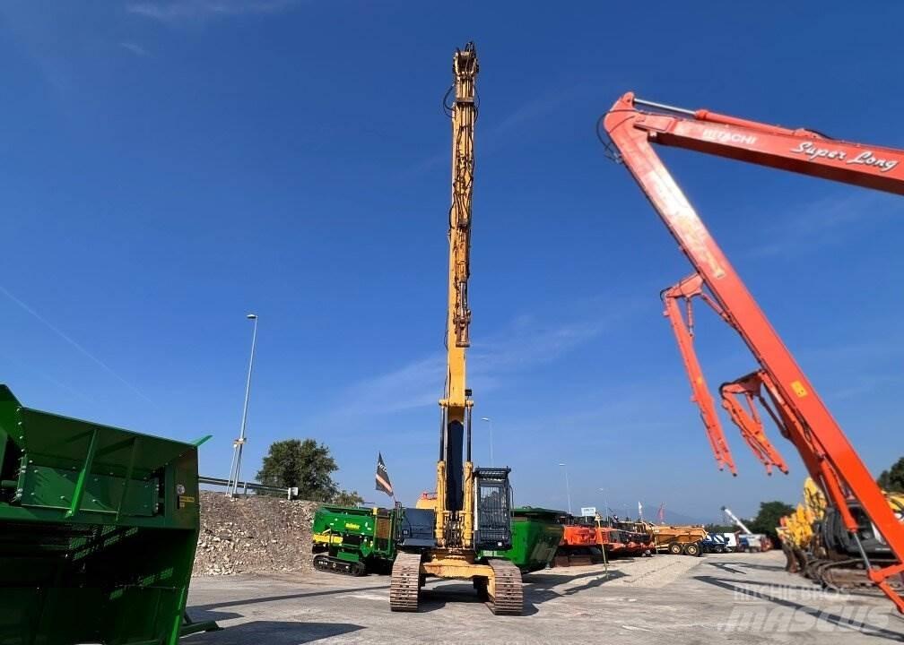 Komatsu PC400-LC Roomikekskavaatorid